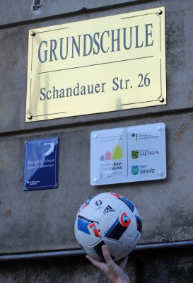 EM Ball bei Schule Sebnitz